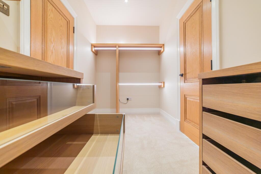 Additional property image - Cathedral Road, Pontcanna