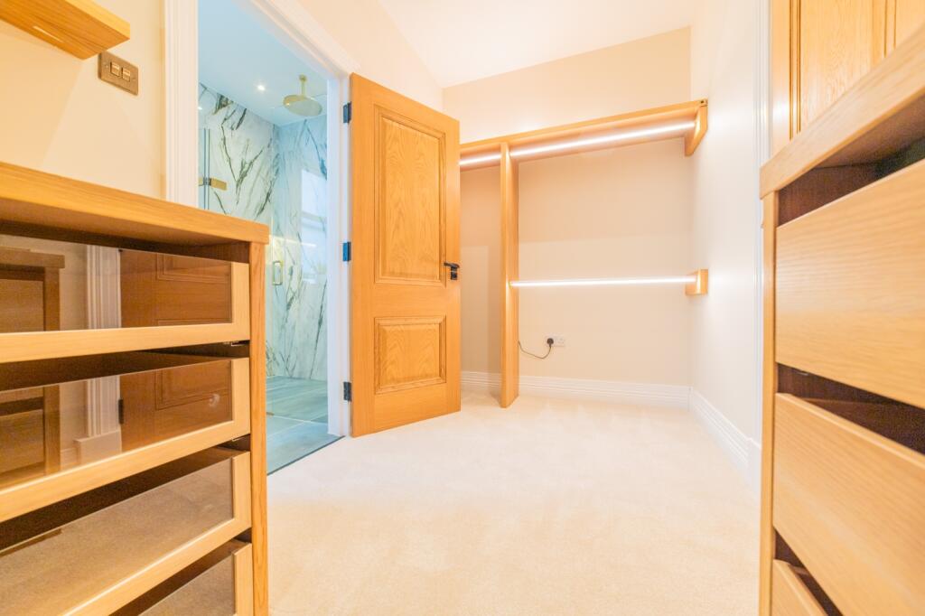 Additional property image - Cathedral Road, Pontcanna