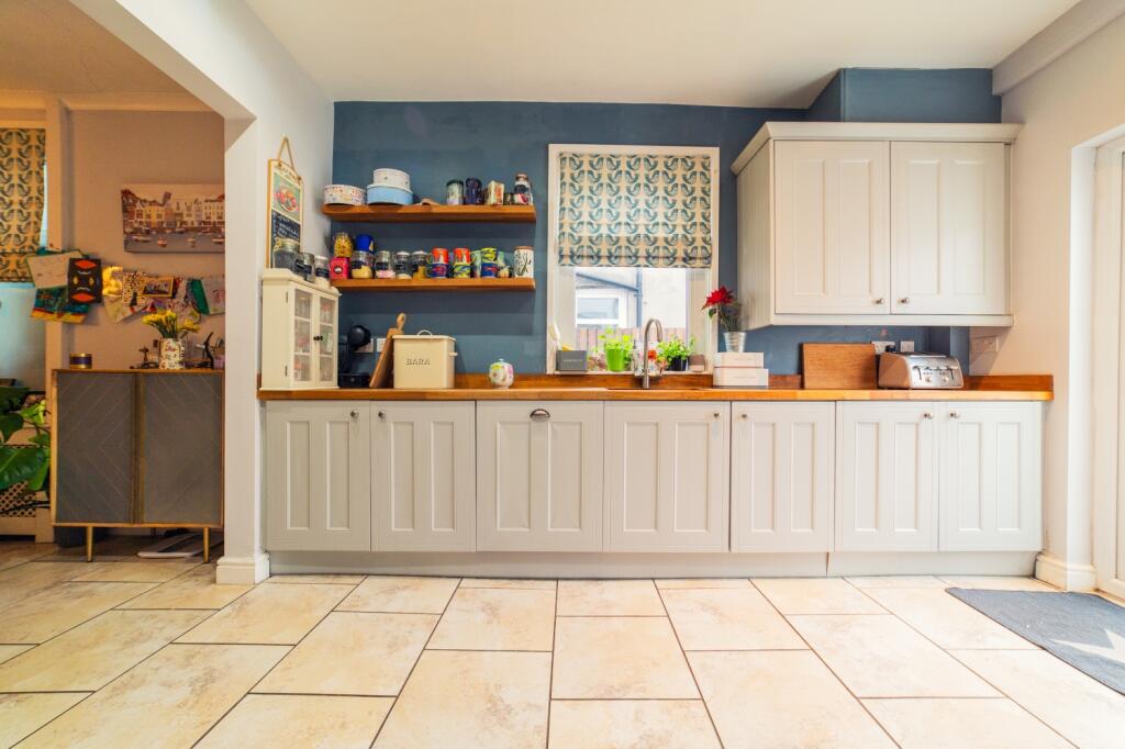 Additional property image - Roath Court Road, Roath