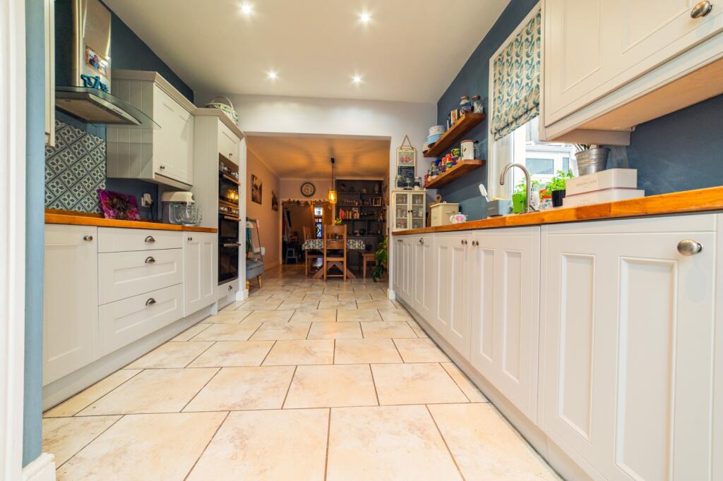 Additional property image - Roath Court Road, Roath