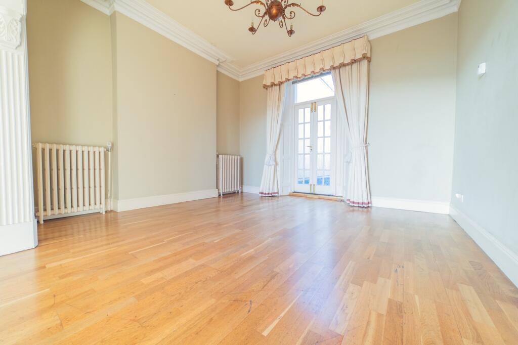 Additional property image - Windsor Esplanade, Cardiff Bay