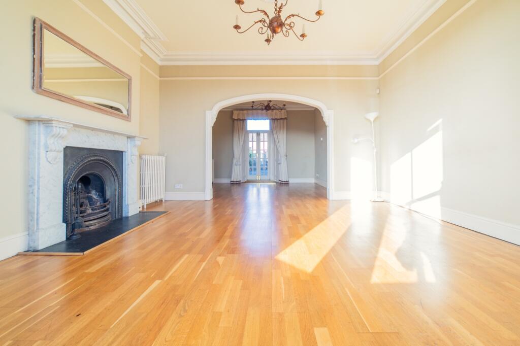 Additional property image - Windsor Esplanade, Cardiff Bay
