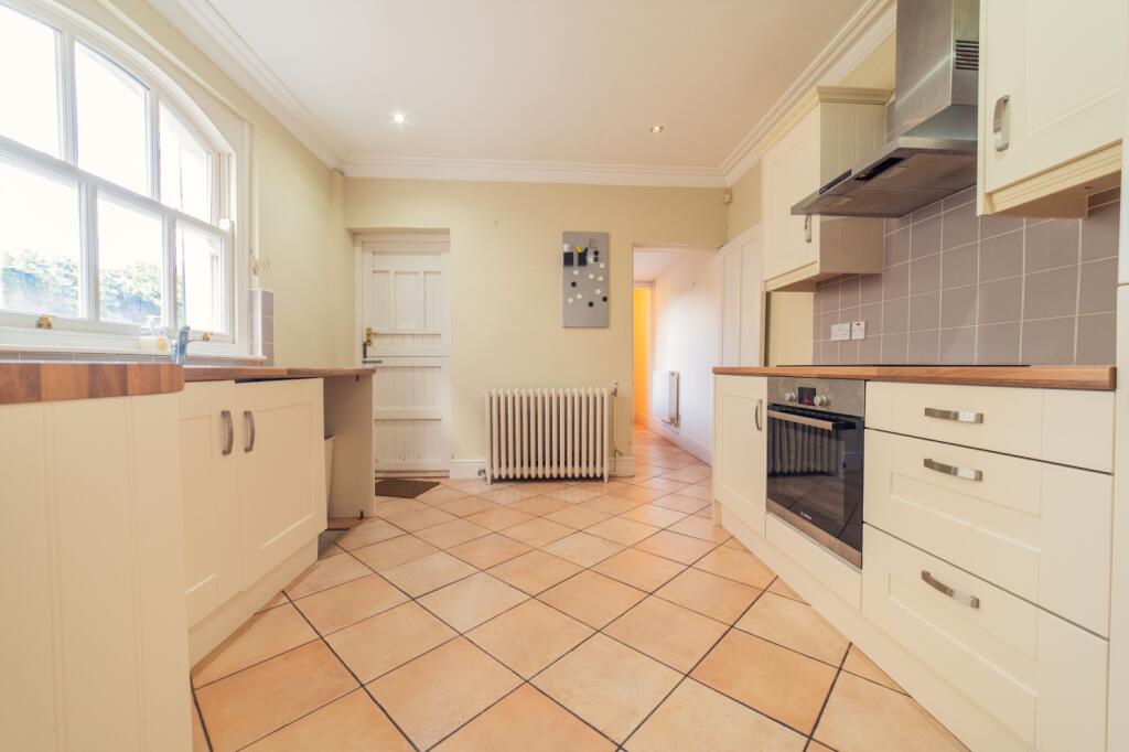Additional property image - Windsor Esplanade, Cardiff Bay