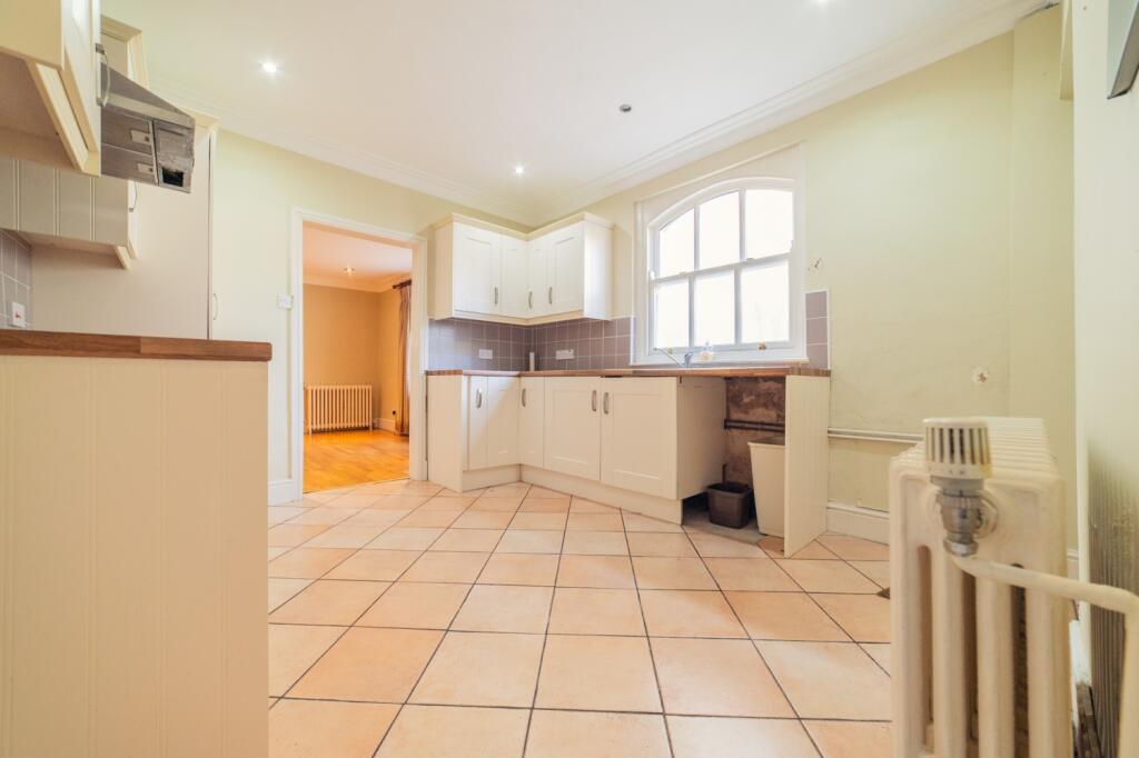 Additional property image - Windsor Esplanade, Cardiff Bay