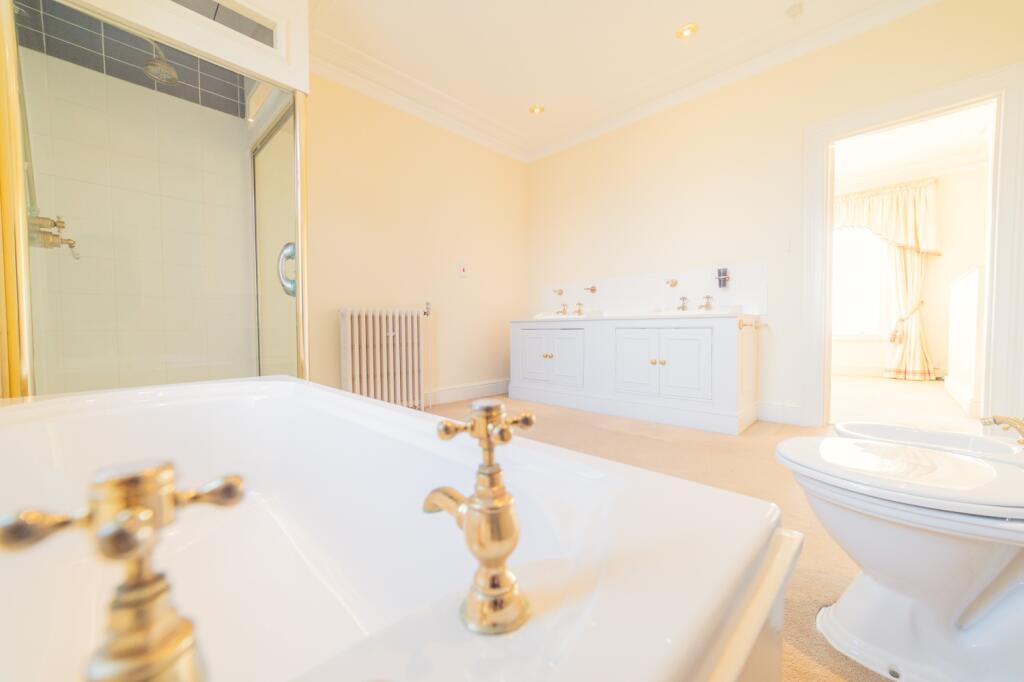 Additional property image - Windsor Esplanade, Cardiff Bay