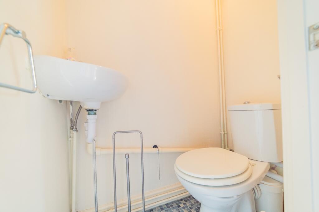 Additional property image - Windsor Esplanade, Cardiff Bay