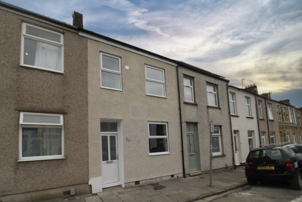 7 bedroom terraced house for sale in Darren Street, Cathays, CF24