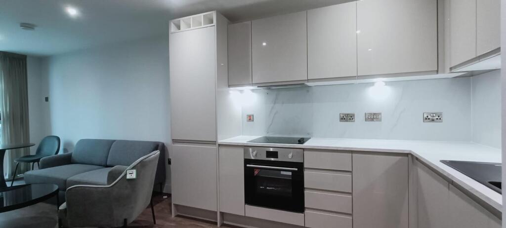 Main image of property: 302 Aquitania, West Waterloo Place, 3 Triskelion Way, Liverpool L3 0BX