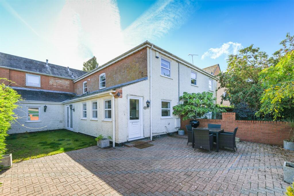 Main image of property: Boat Lane, NG14