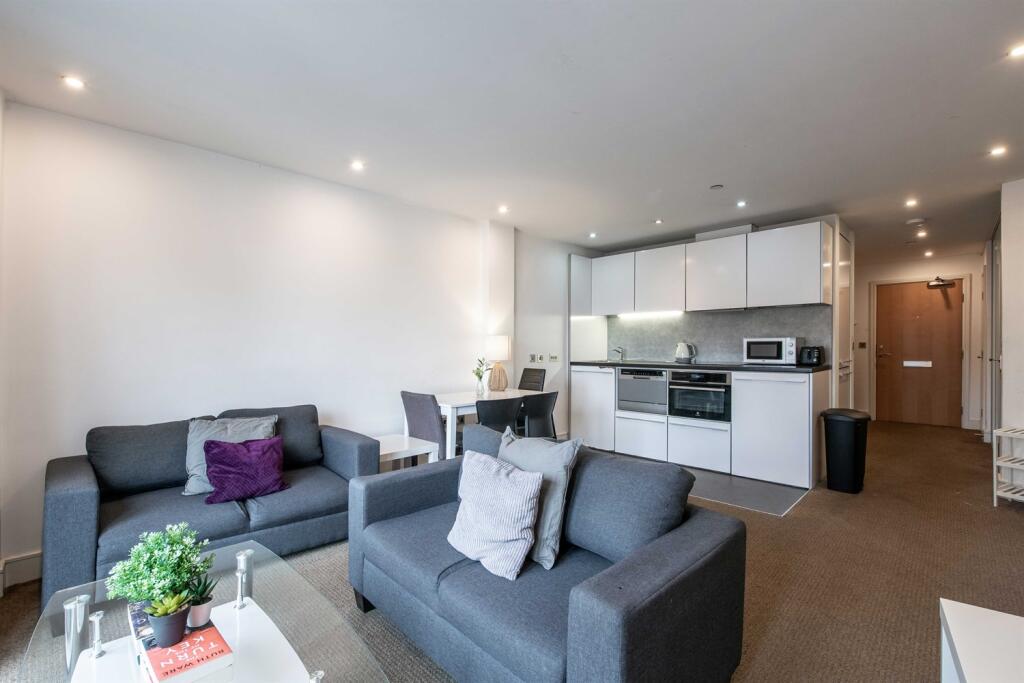 Main image of property: North West, Nottingham