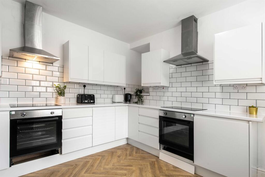 Main image of property: Waterloo Road, NG7