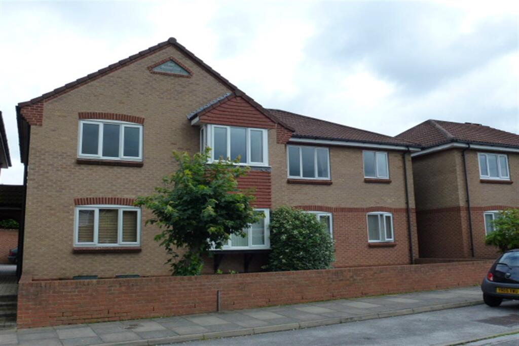 Main image of property: Holyrood Court, Sandringham Drive, Bramcote Hills, Nottingham, NG9 3NG