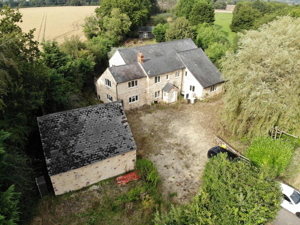 Main image of property: Witney Road, Long Hanborough, OX29
