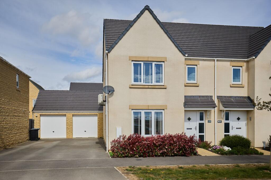 Main image of property: Centenary Way, Witney, OX29