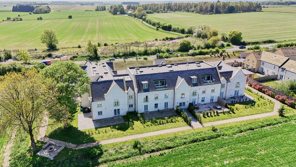Main image of property: Riverview, Windrush Heights, OX18
