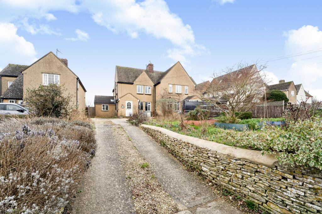 Main image of property: Middletown, Hailey, OX29