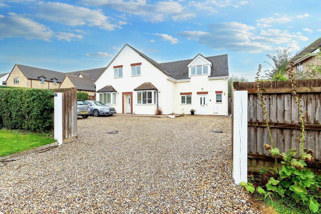 Main image of property: Common Road, North Leigh, OX29