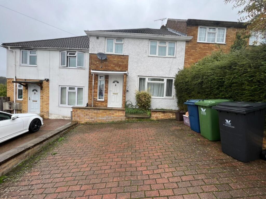 Main image of property: Kingston Road, Hp13