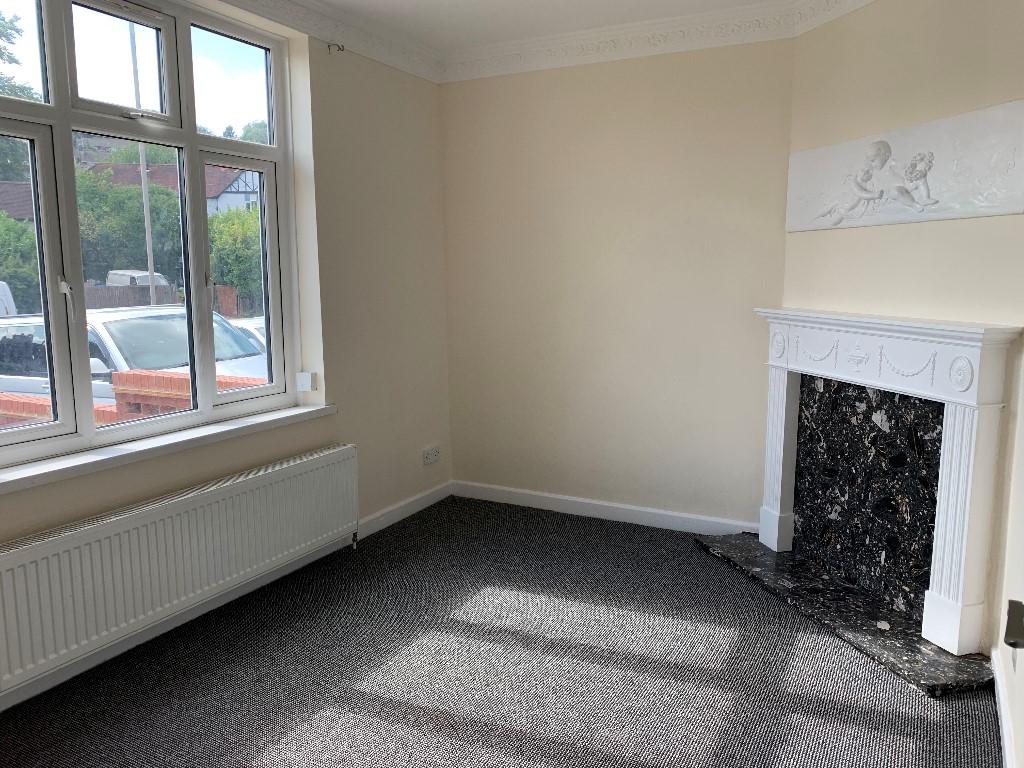 4 bedroom semidetached house for rent in Bowerdean Road, High