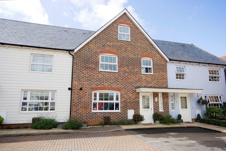 Main image of property: 3 The Retreat, Stein Road, PO10