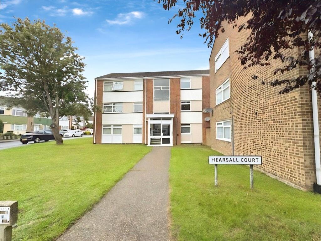 Main image of property: Mardale Close, Rainham, Kent, ME8