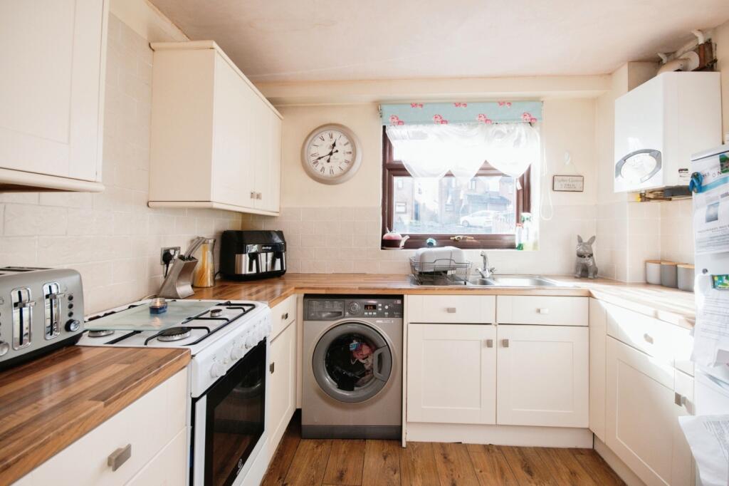 Additional property image - Tollard Close, Poole, BH12 4AU