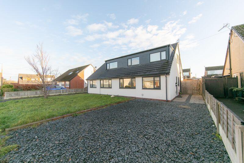 4 bedroom semidetached bungalow for sale in No. 12, Meadow Avenue