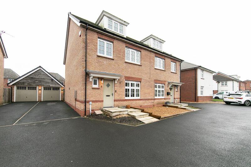 4 bedroom semidetached house for sale in No. 7, Fairlie Terrace