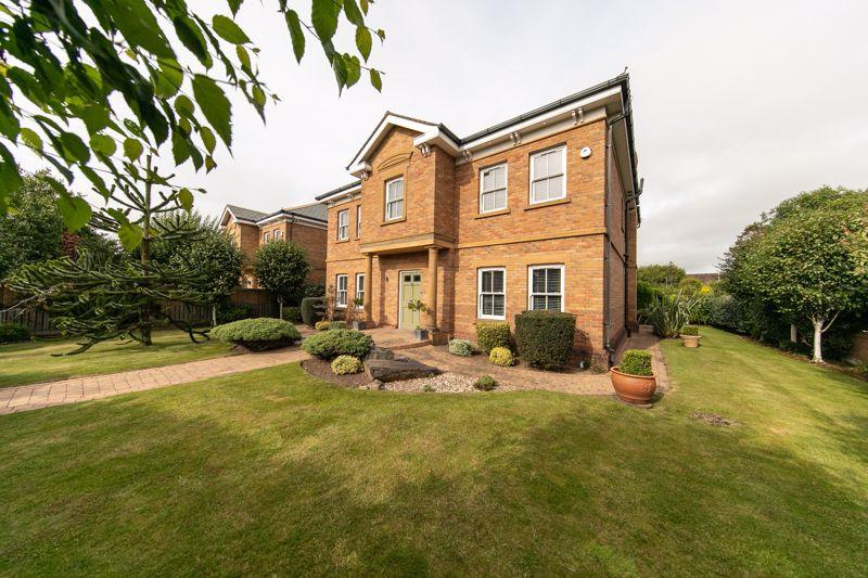 5 bedroom detached house for sale in No. 221, Hardhorn Road, Poultonle