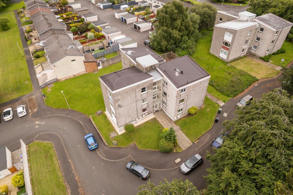1 bedroom flat for sale in Clutha Place, East Kilbride, Glasgow, G75
