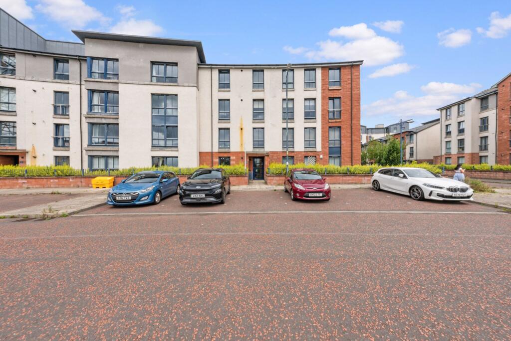 Main image of property: Richmond Park Gardens, G5 0HG