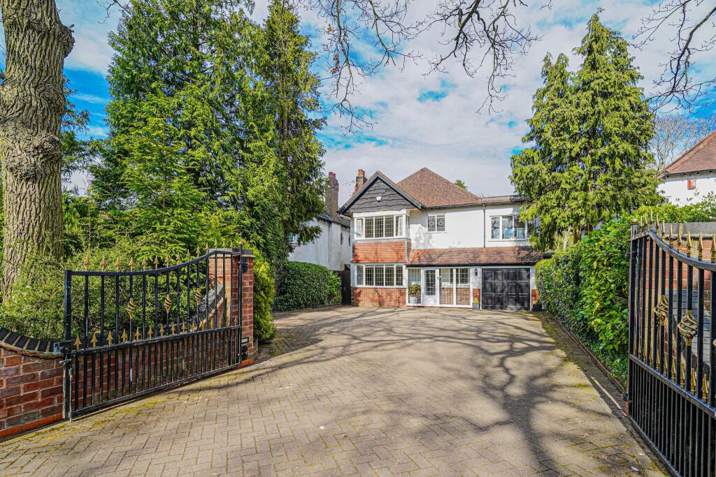 Main image of property: Danford Lane, Solihull, B91
