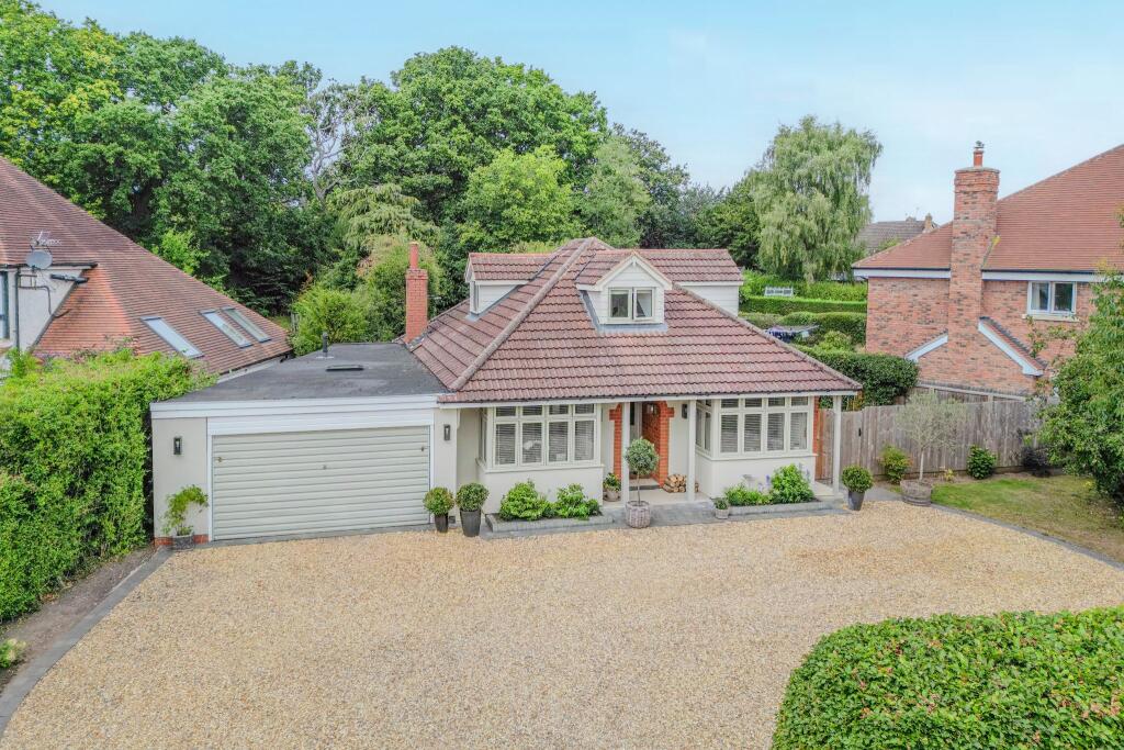 Main image of property: Grange Road,Dorridge, Solihull, B93