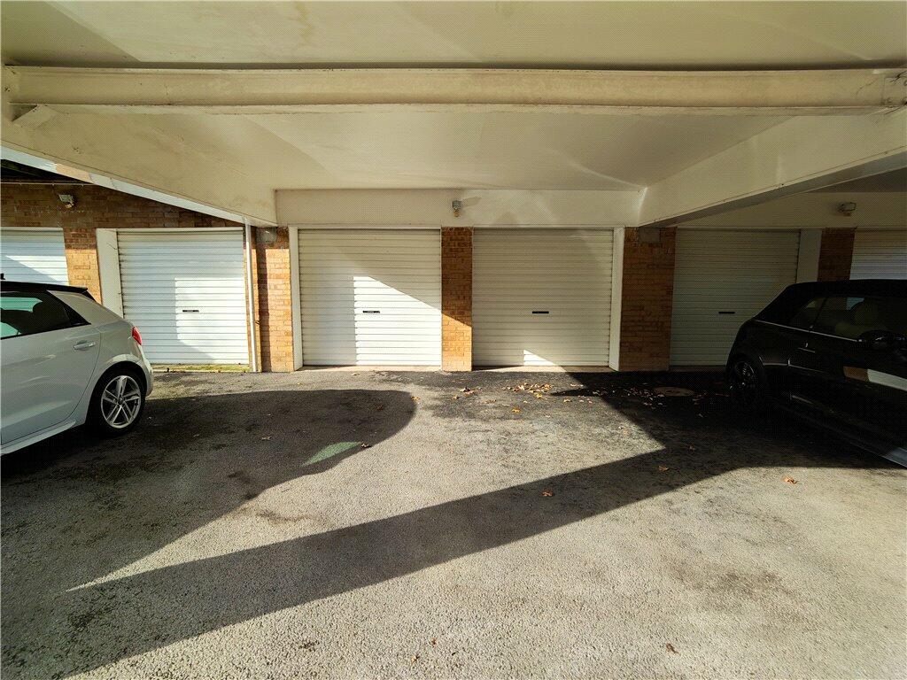 Additional property image - Craig-yr-Haul Drive, Castleton, Cardiff