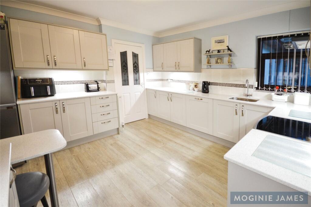 Additional property image - St. Mellons Road, Marshfield, Cardiff