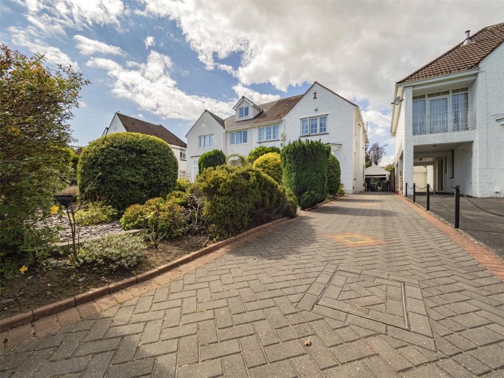 4 bedroom semidetached house for sale in Lake Road West, Roath Park
