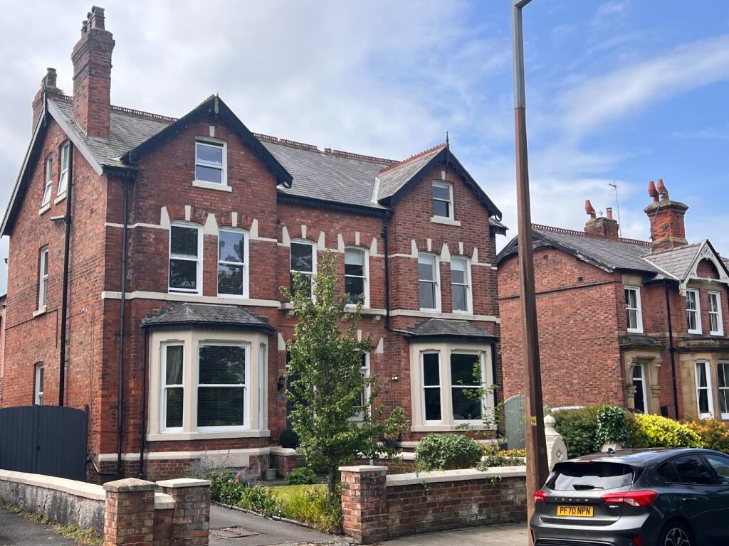 Main image of property: First Floor Apartment 11 Cambridge Road