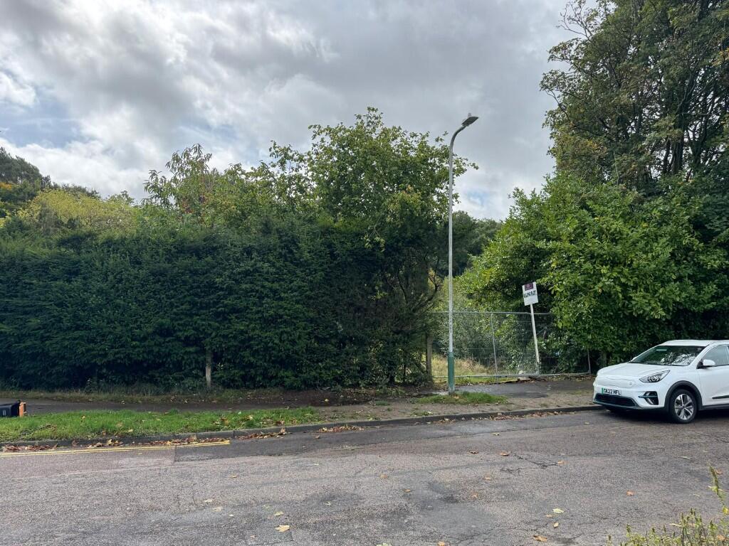 Main image of property: Birchwood Avenue, Tunbridge Wells, Kent, TN4