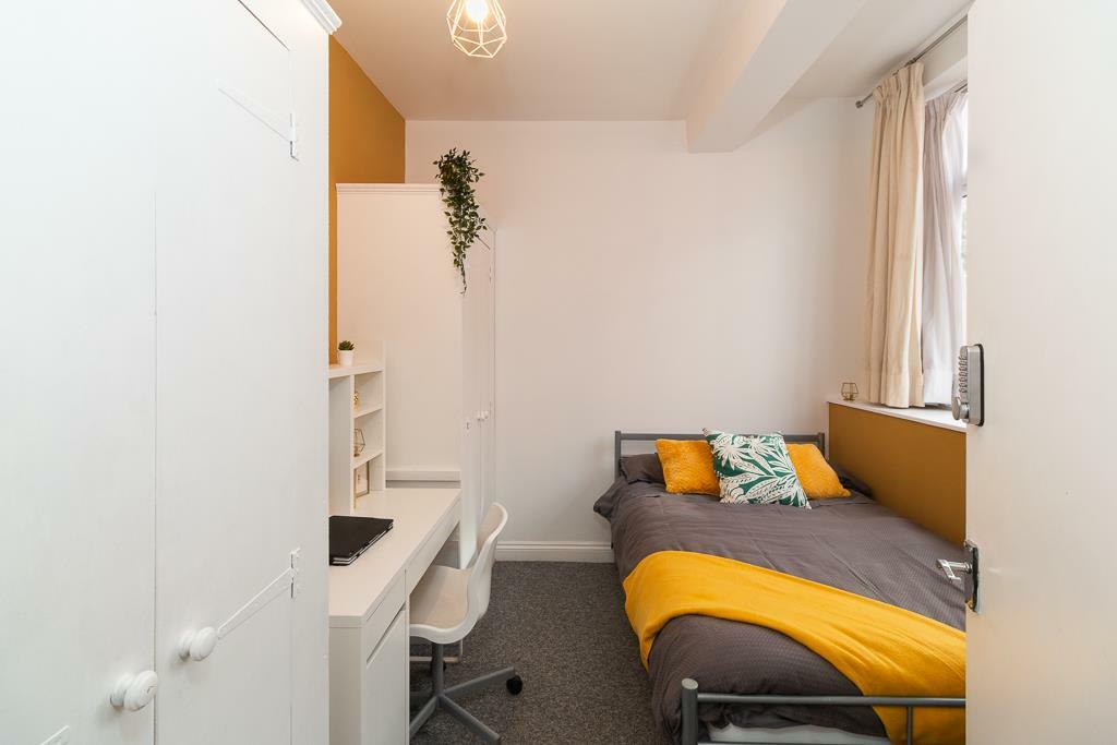 Additional property image - High Street, Kegworth