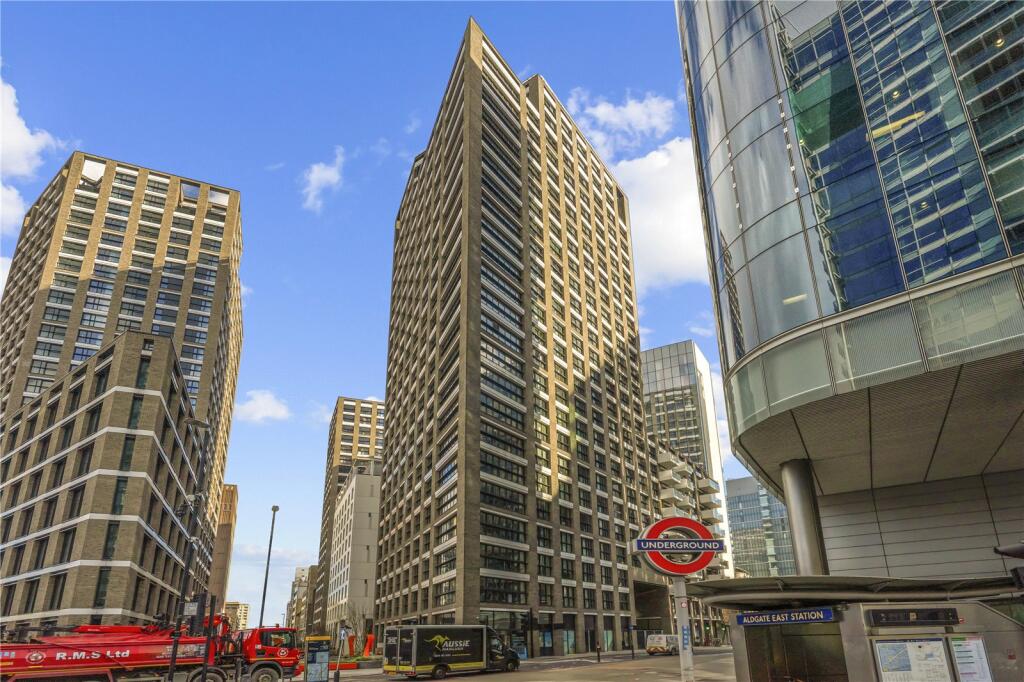Main image of property: New Drum Street, E1