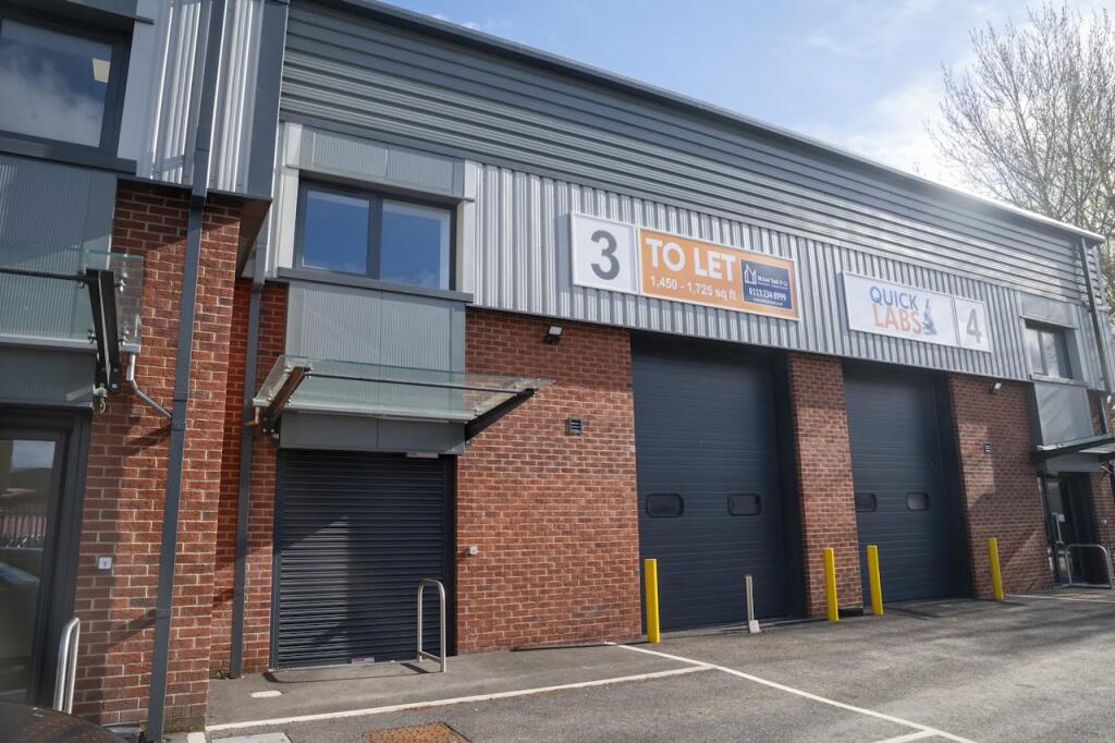 Main image of property: Unit 3 Holbeck Lane, Holbeck, Leeds, LS11 9UN