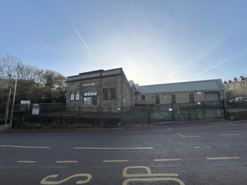 Main image of property: Pasture Lane, Clayton, Bradford, BD14 6LU
