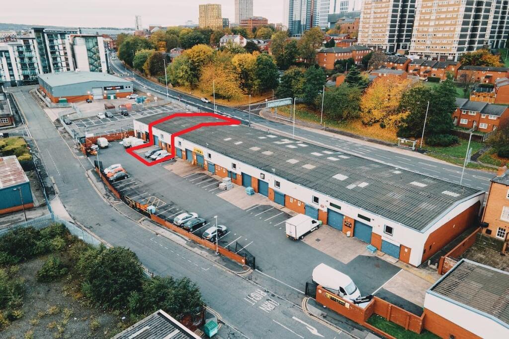 Taverner_s Walk 1.jpg