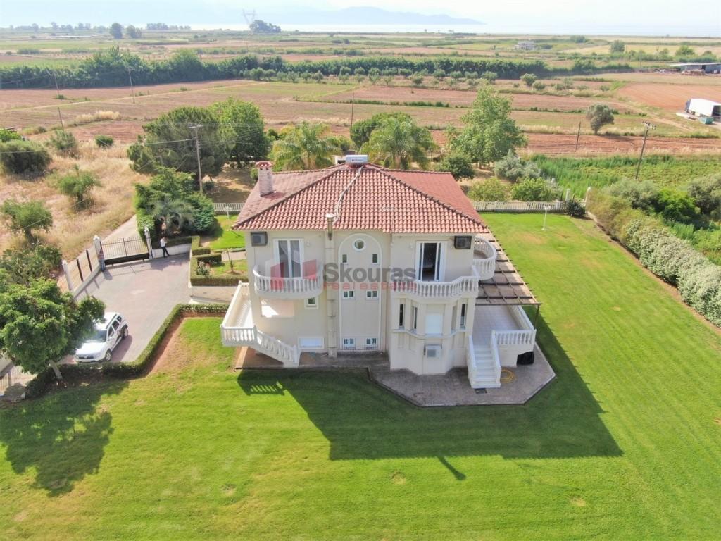 5 bedroom detached house for sale in Kalamata, Messinia, Peloponnese