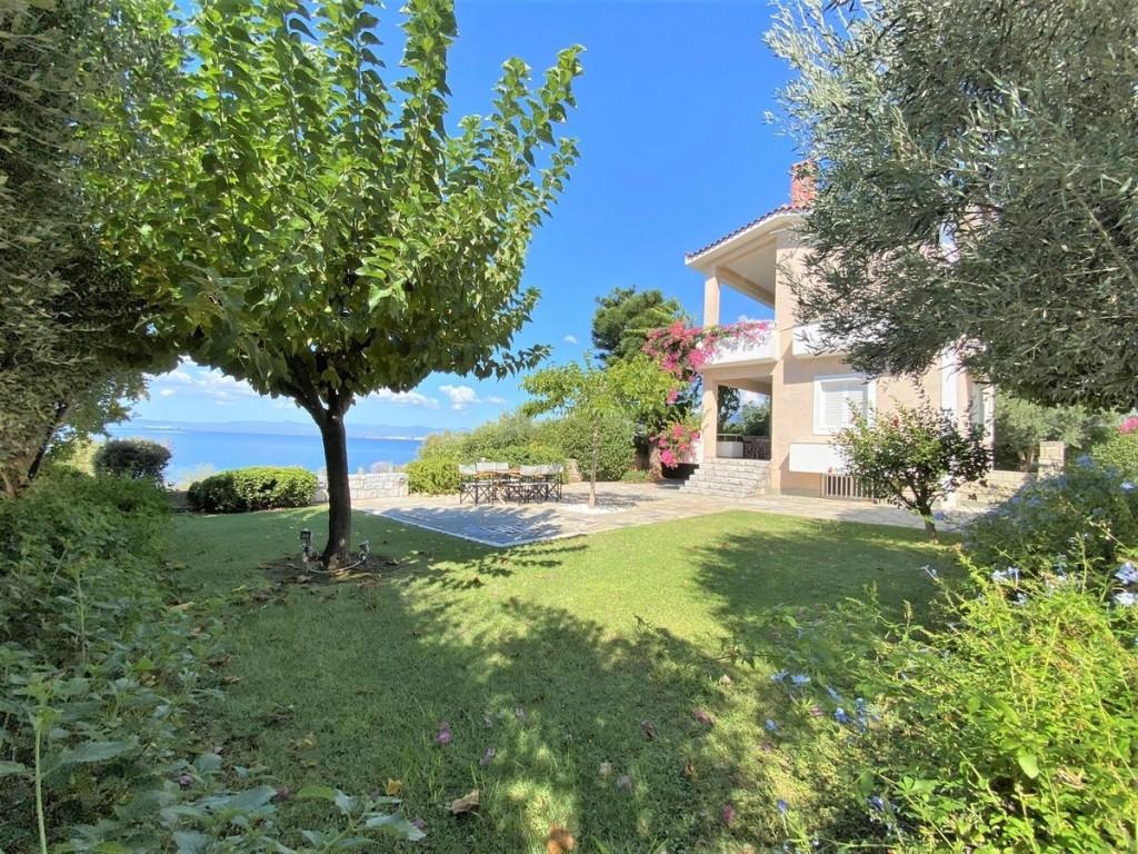 2 bedroom detached house for sale in Kalamata, Messinia, Peloponnese