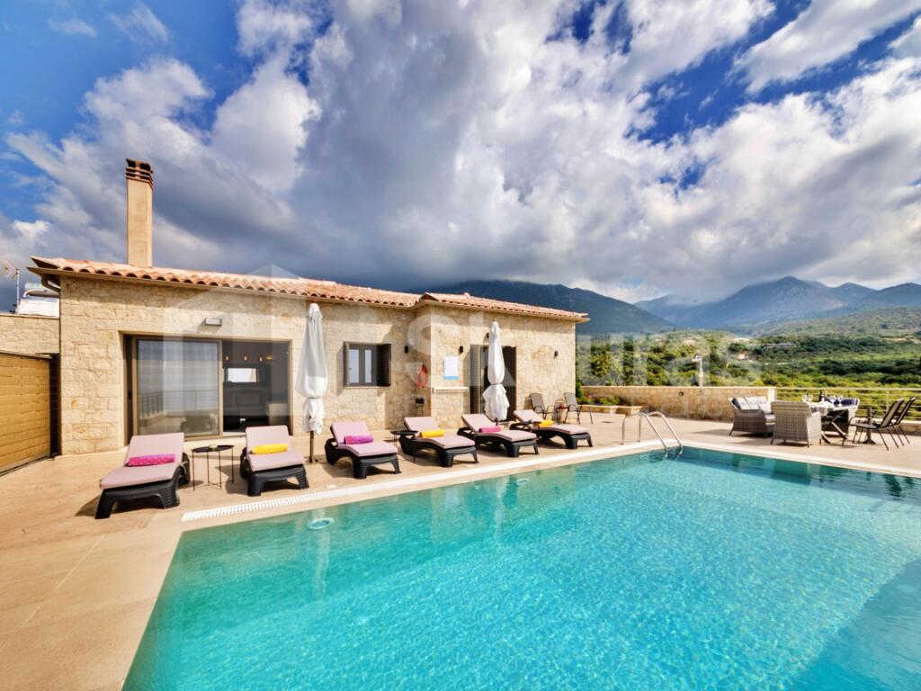 Main image of property: Peloponnese, Messinia