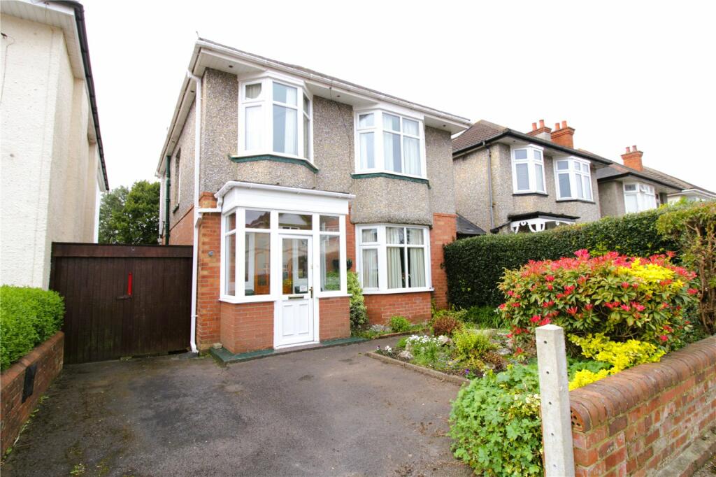 3 bedroom detached house for sale in Gresham Road, Bournemouth, BH9