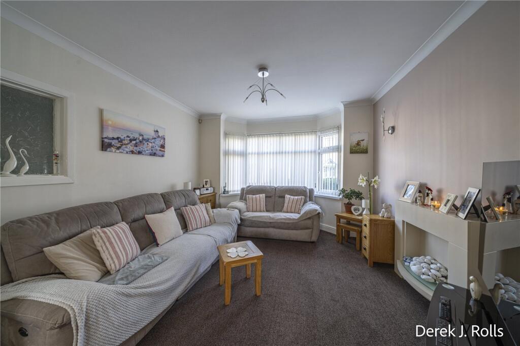 Additional property image - Draycott Road, Bournemouth, Dorset, BH10