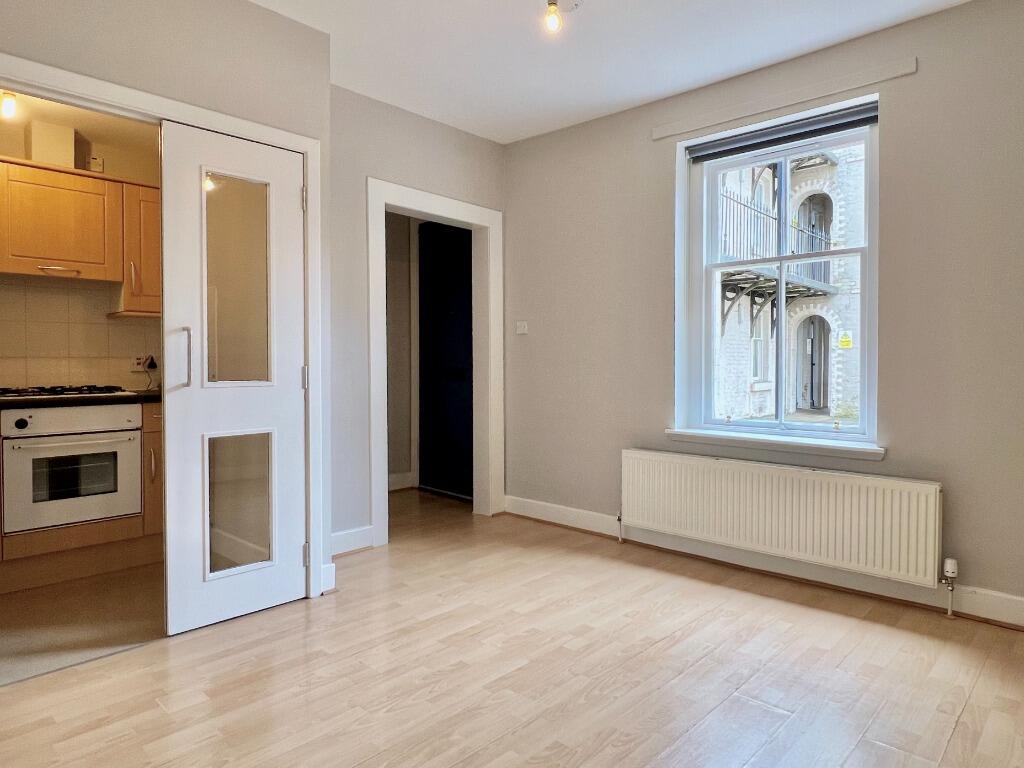 Main image of property: Patriothall, Stockbridge, Edinburgh, EH3