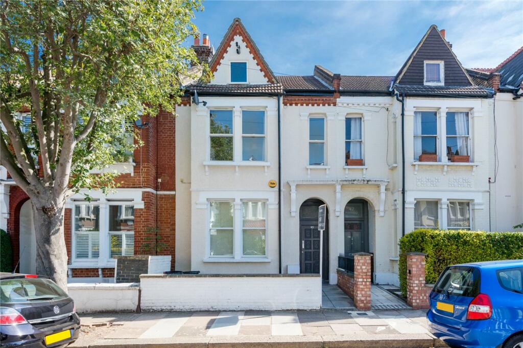 2 bedroom apartment for rent in Lucien Road, London, SW17